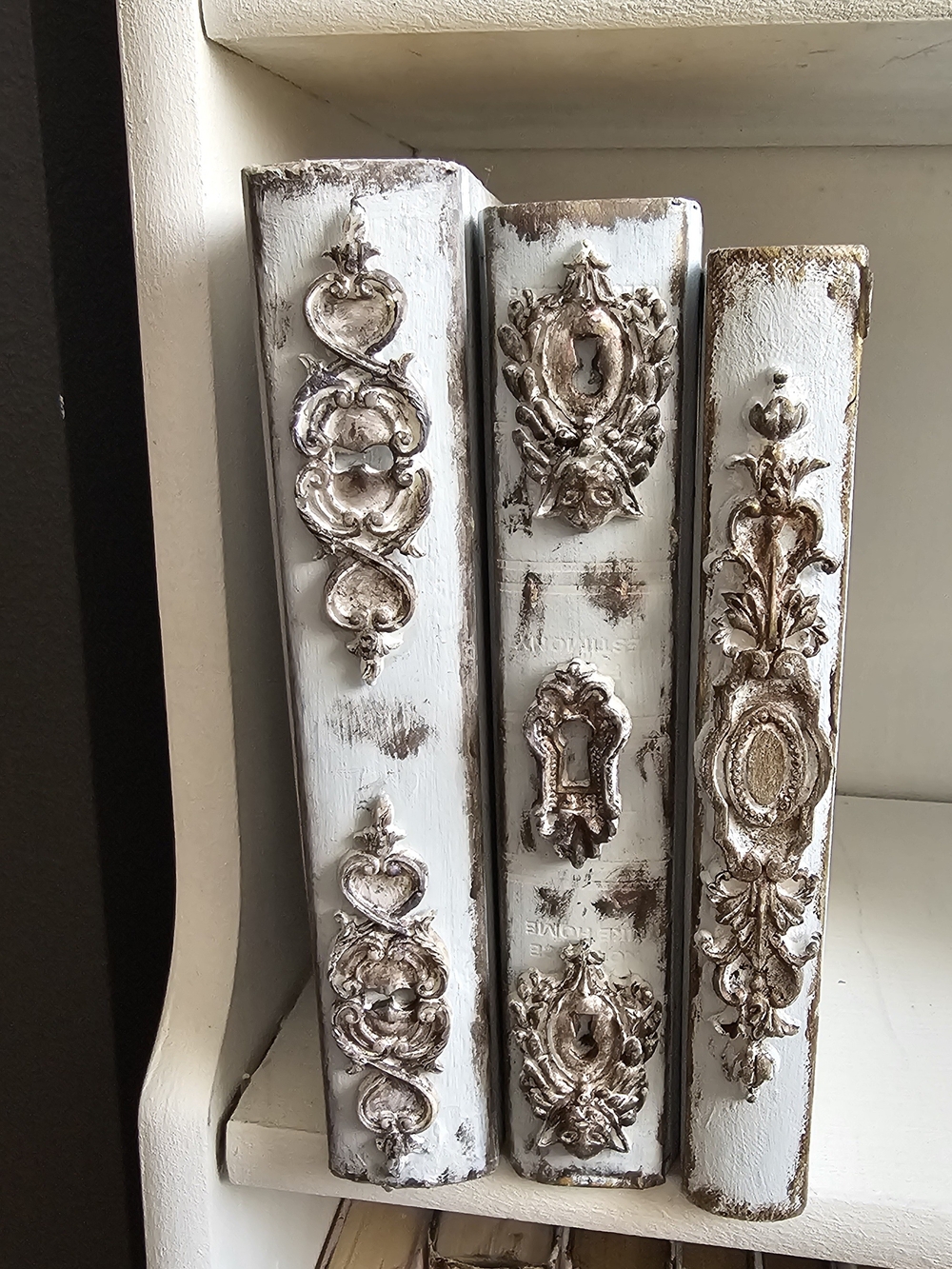 Ornate White and Gold Decorative Coffee Table Book Set